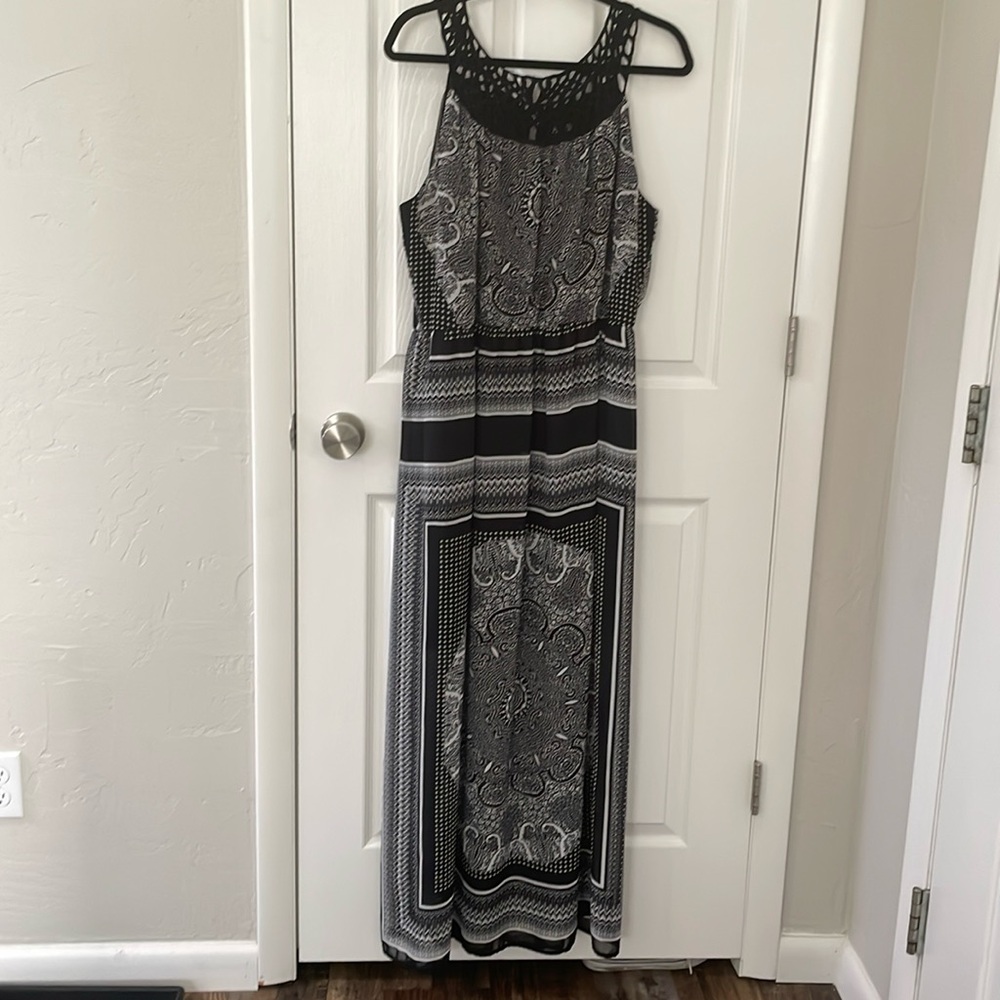 AUW maxi dress with short lining. Dressy or casual